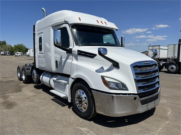 2019 FREIGHTLINER CASCADIA 126 - Jim’s Pacific